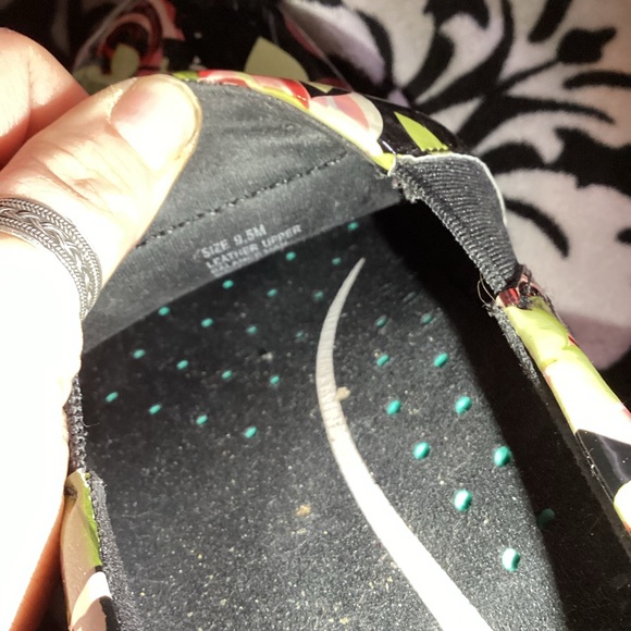 Klogs - Picture 3 of 3